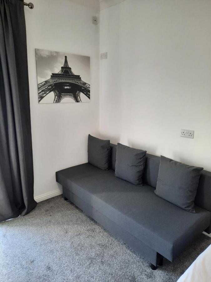 The Townhouse Accommodation 덤프리스 외부 사진