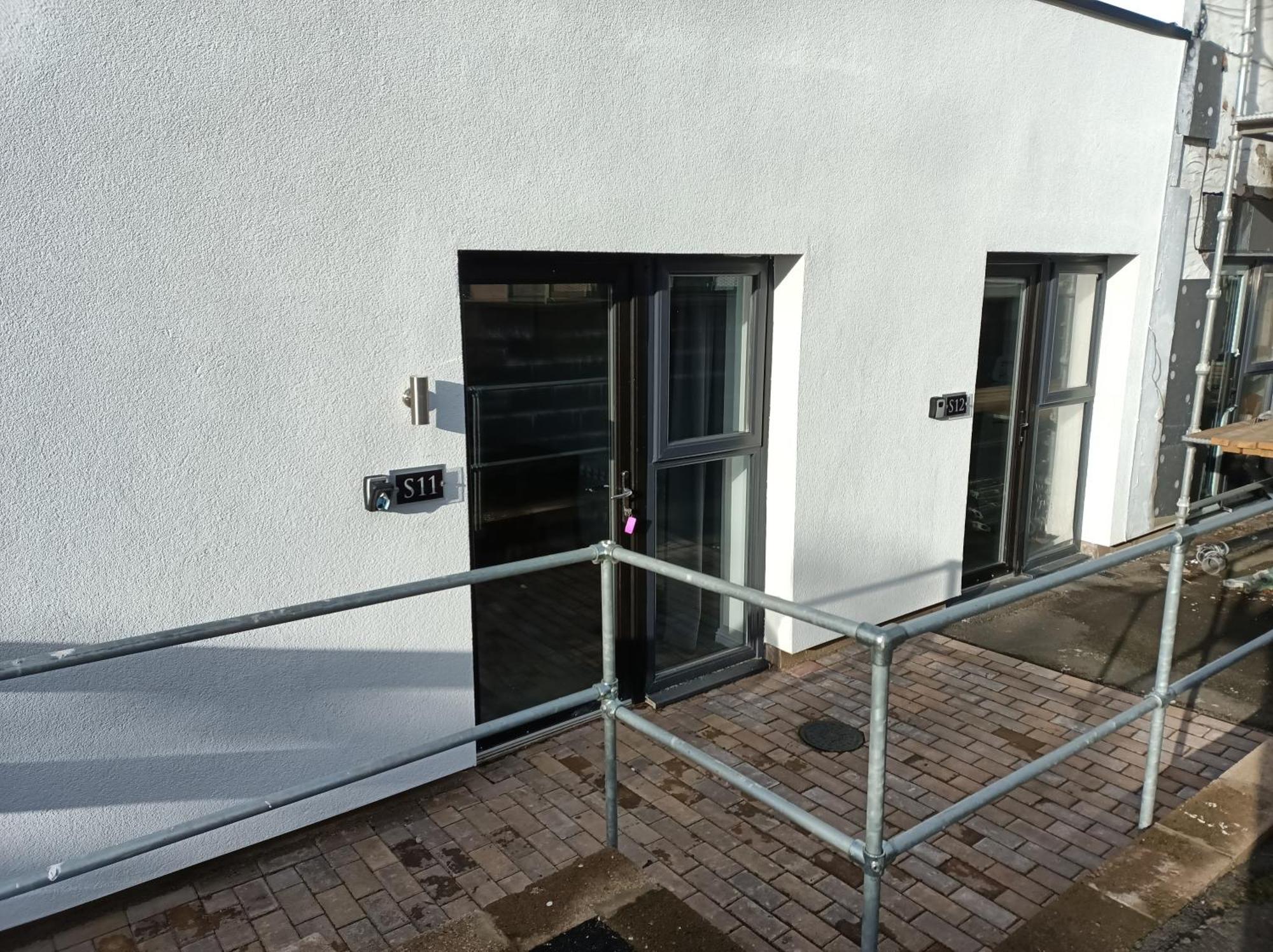 The Townhouse Accommodation 덤프리스 외부 사진